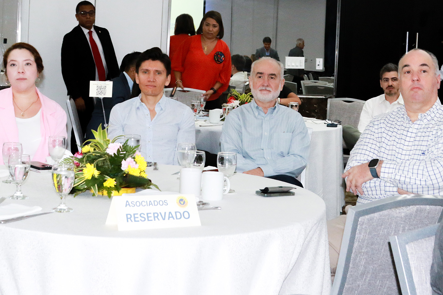 Resultados 2024 y Proyecciones 2025 CONVIVIENDA 13