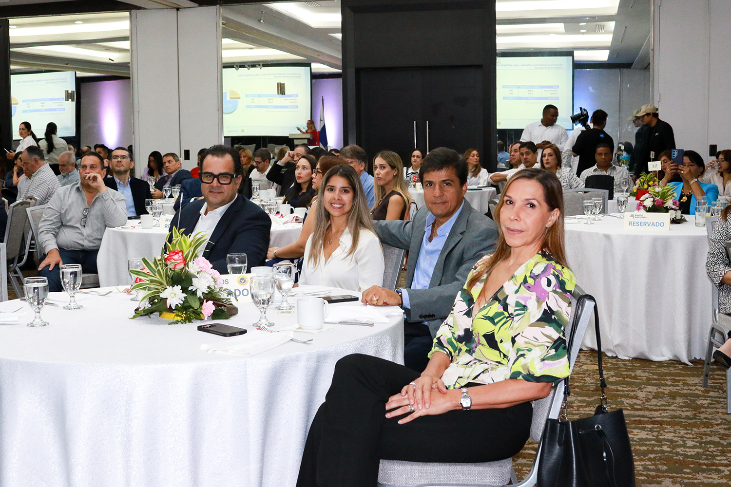 RResultados 2024 y Proyecciones 2025 CONVIVIENDA 22esultados-2024-y-Proyecciones-2025-CONVIVIENDA-23